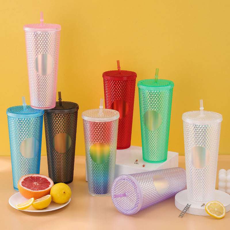 Diamond Cup Double-Layer Plastic Straw Cup (Random Colors) - 700 ml